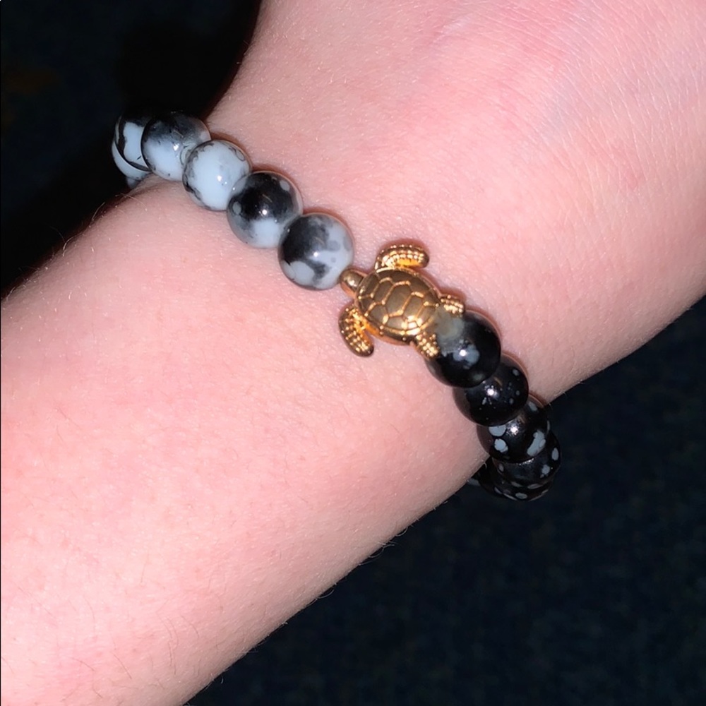 2 turtle marble bracelets - Picture 2 of 4